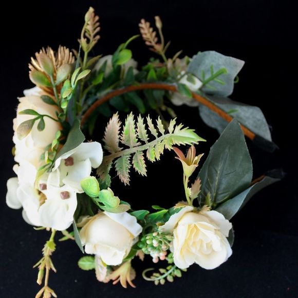 Handmade floral tiara wedding bridal headband - Picture 2 of 4